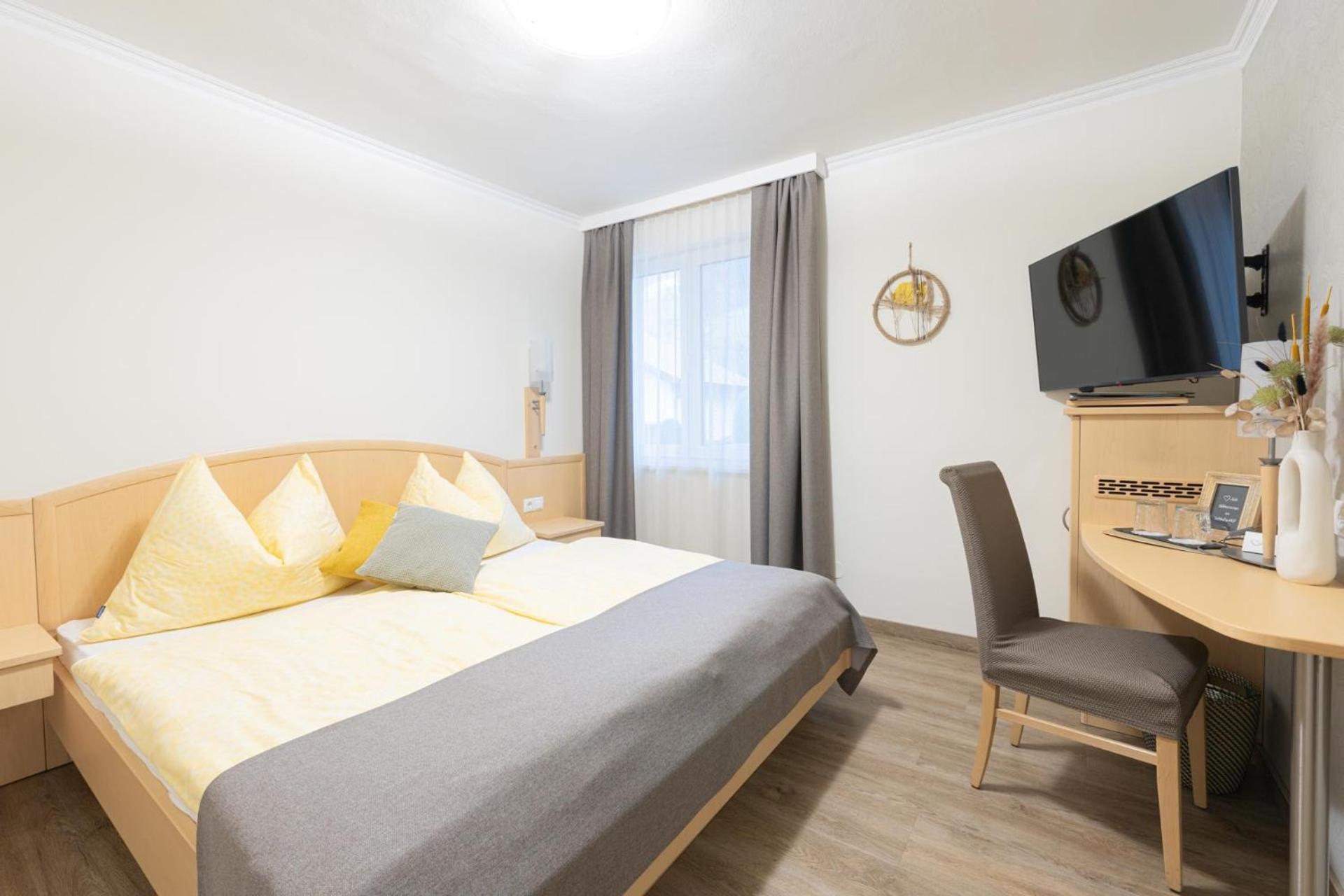 Schliefauhof Hotel Randegg Екстериор снимка
